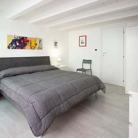 Maniace Homes - Federico & Angelica By Ortigia Apartment *