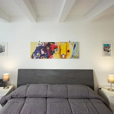 Maniace Homes - Federico & Angelica By Ortigia Apartment *