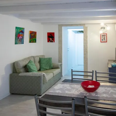 Maniace Homes - Federico & Angelica By Ortigia * Συρακούσες