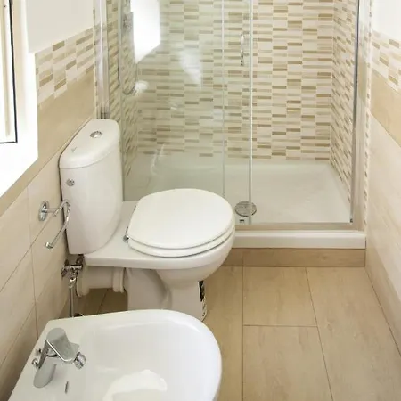 Maniace Homes - Federico & Angelica By Ortigia
